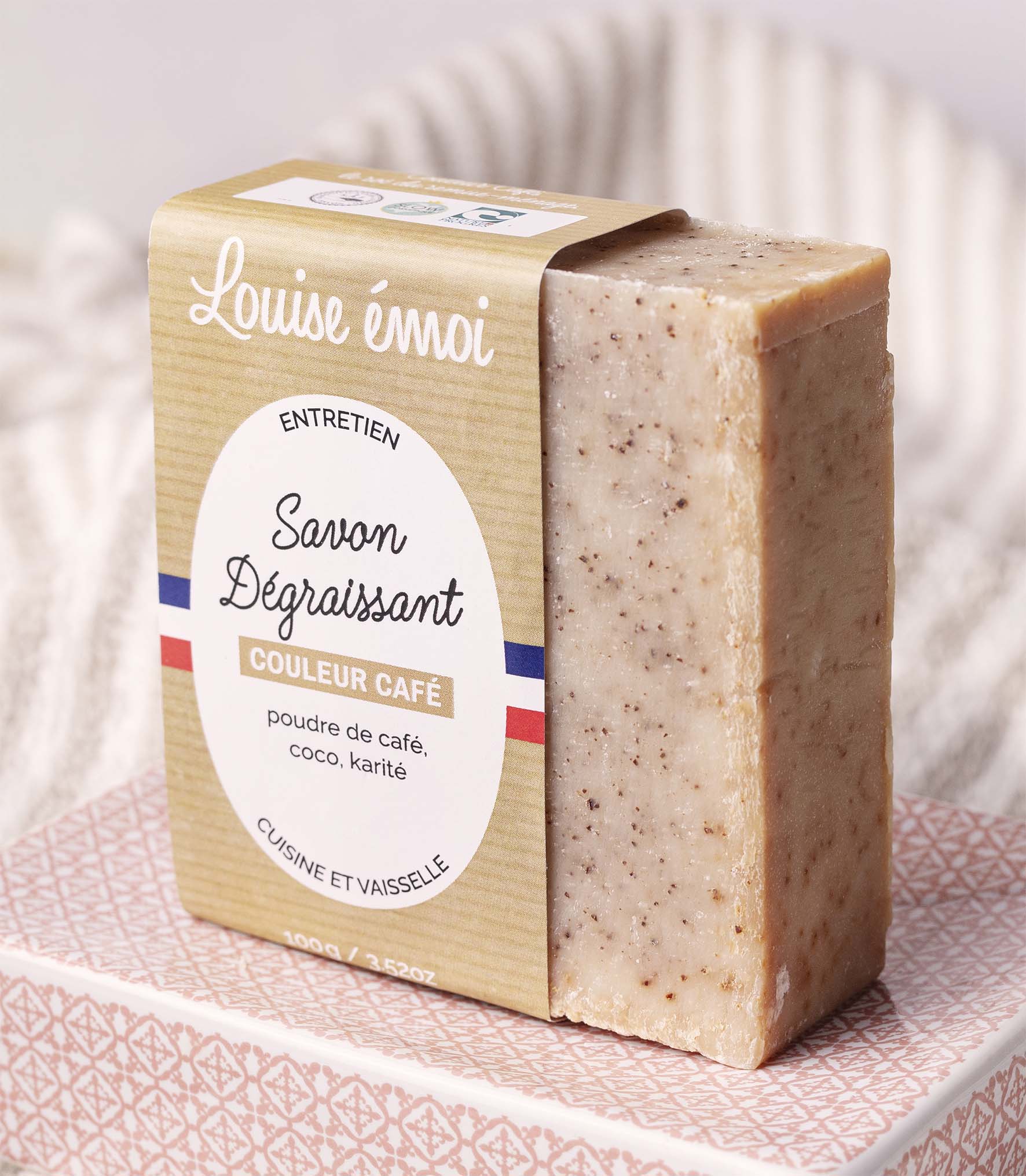 savon dégraissant ･ couleur café