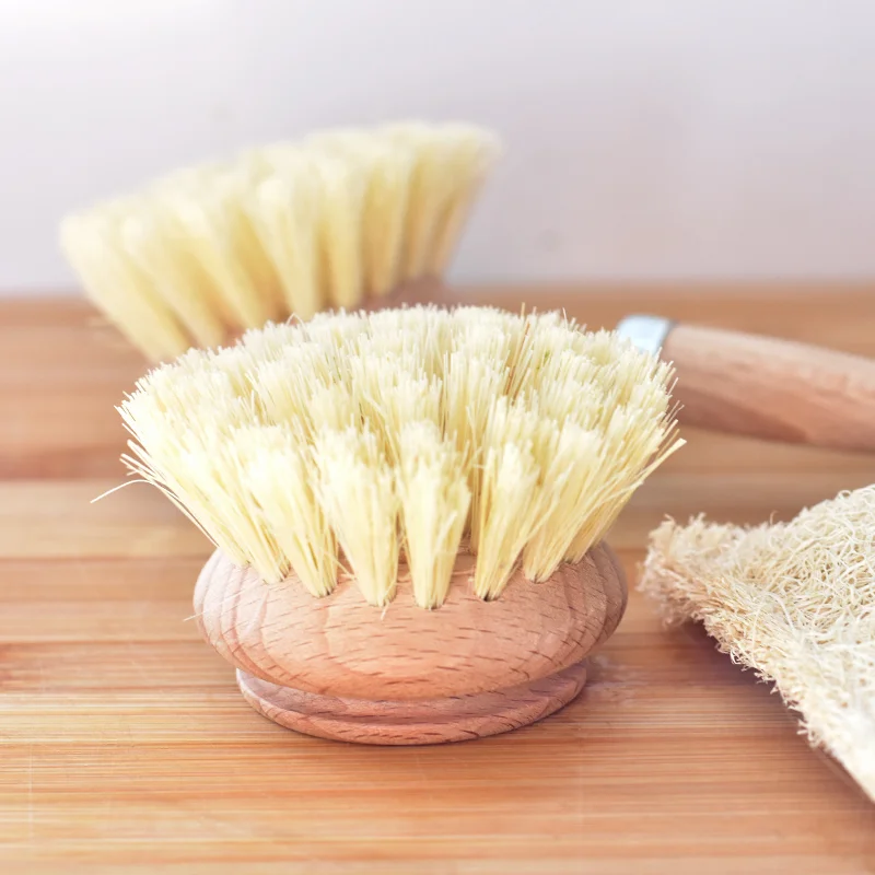 Brosse vaisselle en bois​ – Danika